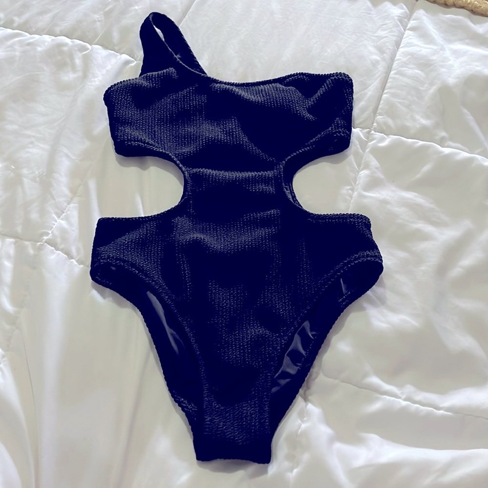 Victoria’s Secret Pink Swim Wear one shoulder crinkle one piece.